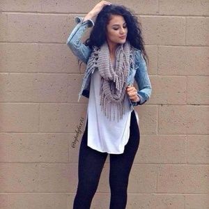 Meet your Posher, Genesis